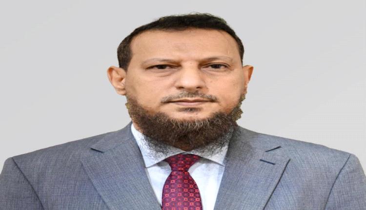 انتحال صفة محافظ عدن واستخدام رقمه في التواصل مع جهات رسمية