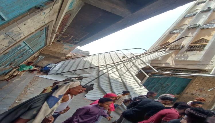 صور تنشر لأول مرة لأضرار الرياح العاتية في العاصمة عدن 