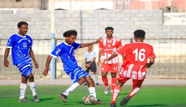 شعب حضرموت يتجاوز هلال فوه بركلات الترجيح ويتأهل لمواجهة وحدة شحير في نصف نهائي كأس البلدة