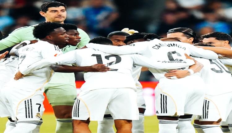 صفقة ثقيلة.. مانشستر يونايتد يفتح خزائنه لضم نجم ريال مدريد