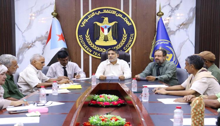 لقاء تشاوري لانتقالي العاصمة عدن يناقش قضايا التعليم في مدارس العاصمة