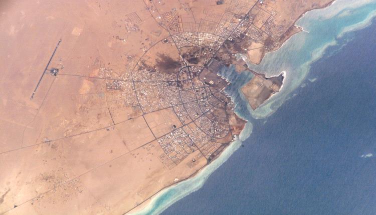 رويترز: اعتراض طائرات مسيّرة في منطقة ينبع النفطية بالسعودية