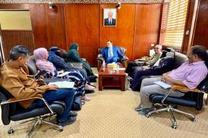 وزيرة شؤون المرأة تبحث مع السقطري تعزيز تمكين المرأة في القطاعين الزراعي والسمكي