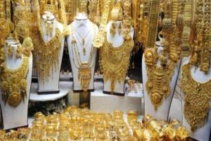 أسعار الذهب في مصر اليوم.. استقرار محلي وارتفاع عالمي