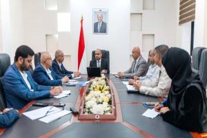 وزير الاتصالات يوجّه برفع الجاهزية لمواجهة أي محاولات لقطع خدمات الاتصالات في المناطق المحررة