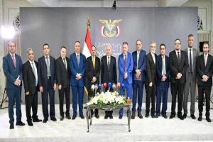 بصراحة ووضوح .. حرب (الشرعية) والحوثي