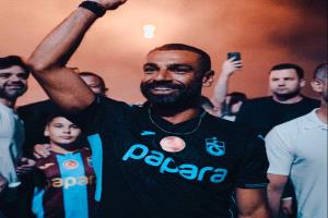 مصريون يهجرون تشجيع «ليفربول» لصالح «طرابزون» التركي بعد انضمام صلاح