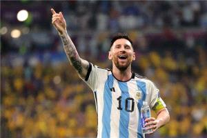 الأسطورة لا تنسى الجميل.. ميسي يتبرع بسخاء لضحايا حرائق مدريد
