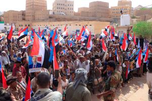  تقرير - حبان شبوة تشهد مسيرة شعبية حاشدة رفضًا للوصاية وتجديدًا للتفويض