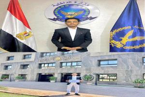 'الناشط الجنوبي عبدالرزاق باخبيرة ينهي دورة رفيعة المستوى بوزارة الداخلية المصرية
