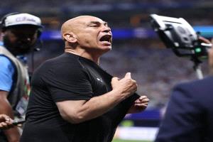 فيفا يبدأ إجراءات تأديبية ضد حسام حسن وزيكو.. ومصر ترد