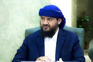 المحرّمي يعزِّي في وفاة رئيس مصلحة التأهيل والإصلاح السابق اللواء صالح علي عبدالحبيب