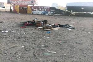 صورة توجع القلب.. أطفال يفترشون التراب أمام محطة غاز حتى الفجر دون تعبئة