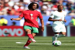 صفقة وشيكة.. بوعدي يضع قدما في مانشستر سيتي