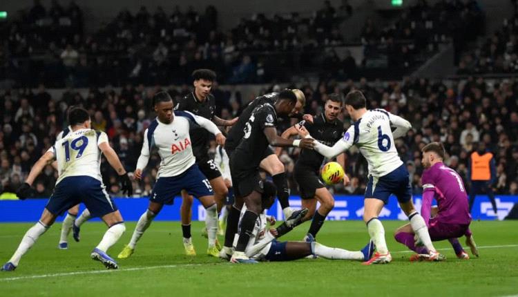 شوط بشوط.. توتنهام يجبر مانشستر سيتي على تعادل مثير