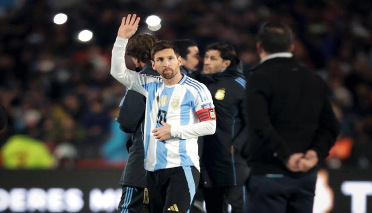 الأرجنتينيون يطلقون 