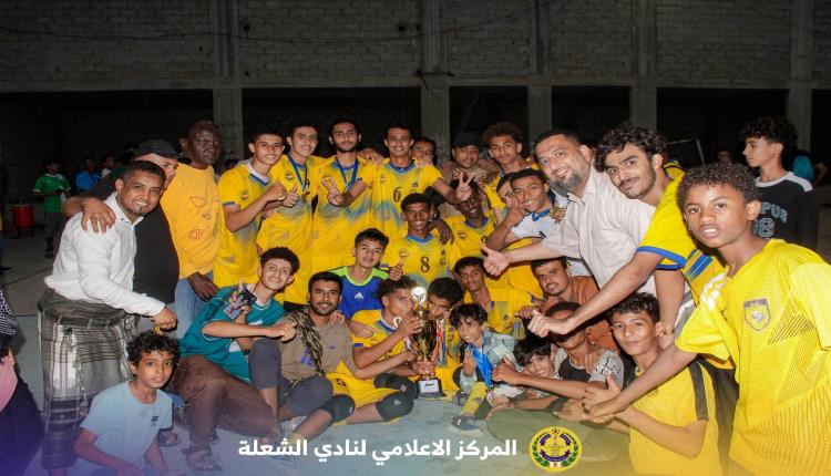 الشعلة يثبت أحقيته بالبطولة ويهزم الميناء في ليلة تتويجه بطلا للكرة الطائرة بعدن