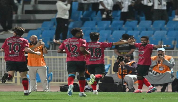 العليوة يقود الخلود للفوز على الشباب في دوري روشن السعودي