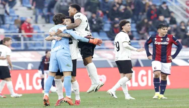 الدوري الإيطالي.. هدف قاتل يهدي بارما فوزه الأول في معقل بولونيا منذ 14 عاماً