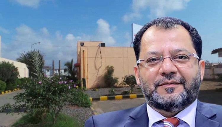 فرحة عارمة بين قيادات وموظفي الكهرباء بتعيين المهندس عدنان الكاف وزيرا للطاقة 