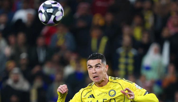 ملايين الدون.. رونالدو يستثمر لبناء 17 ملعبًا في البرتغال 