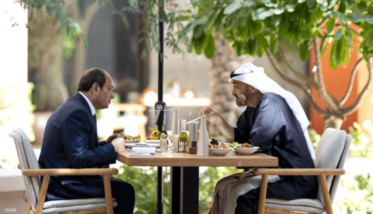 محمد بن زايد والسيسي يلتقيان في أبوظبي لمناقشة الشراكة الاستراتيجية وتطورات المنطقة