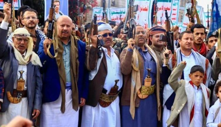لضمان استمرار قبضتهم..الحوثيون يفرضون إدارة بديلة في مناطق سيطرتهم
