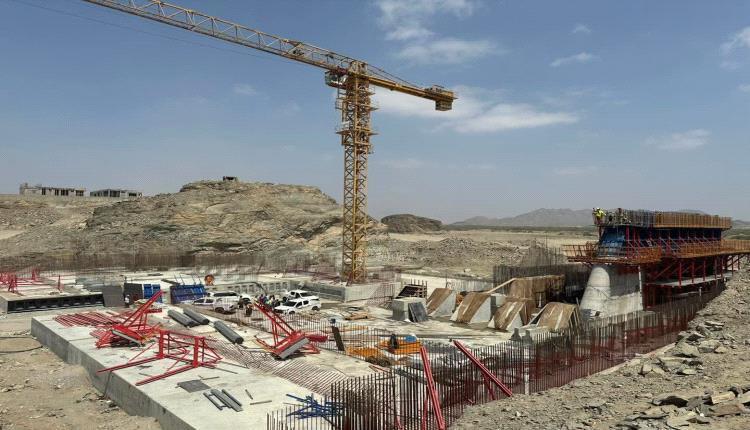 صور – استمرار العمل في مشروع سد حسّان الاستراتيجي بأبين بتمويل إماراتي