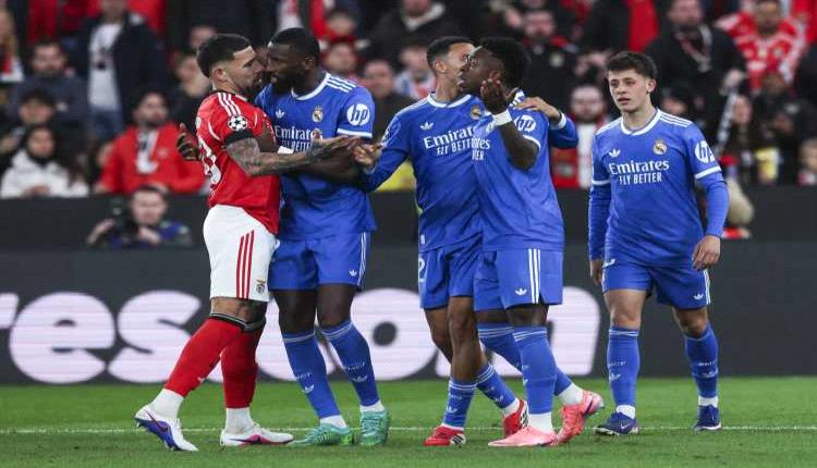 بعد أن وجه فينيسيوس اتهاما للاعب بنفيكا.. يويفا يفتح تحقيقا في "سلوك تمييزي" استُهدف به نجم الريال 