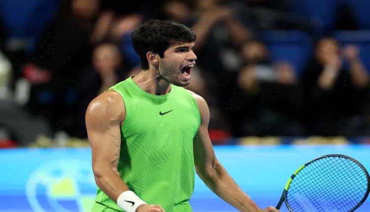 ألكاراز يتغلب على روبليف ويواجه "فيس" في نهائي بطولة قطر المفتوحة للتنس