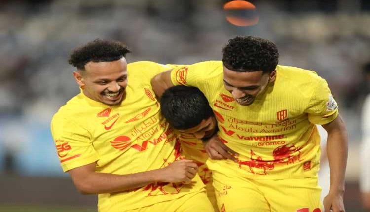 القادسية يسحق الأخدود برباعية ويزاحم كبار دوري روشن السعودي