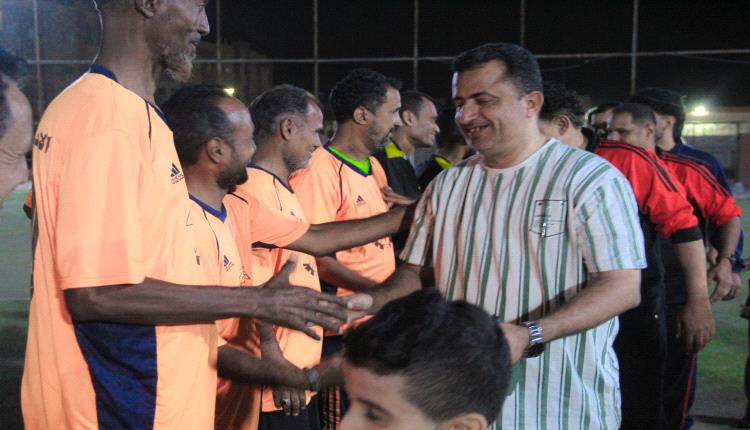 بحضور المهندس سالم الوليدي..افتتاح رائع لمنافسات البطولة الرمضانية الأولى لموظفي كهرباء عدن 