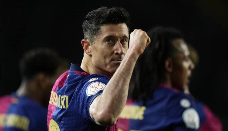 حبس امرأة ألمانية في إسبانيا بسبب ليفاندوفسكي