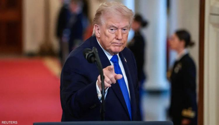 خيارات مهاجمة إيران.. ترامب يتسلّم "إحاطة عسكرية"
