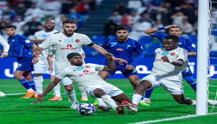 الفتح يكتفي بالتعادل الإيجابي أمام ضمك في دوري روشن السعودي