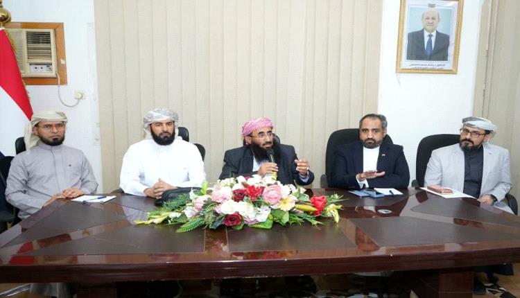 وزير الأوقاف يبحث مع ممثلي المنشآت المعتمدة مستجدات العمرة واستكمال ترتيبات موسم الحج 1447هـ