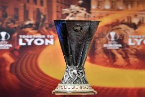 نتائج قرعة دور الـ16 من الدوري الأوروبي 2025-2026