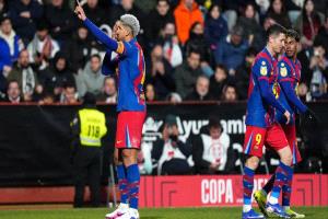 الكأس لا يرحم.. قرعة نارية تضع برشلونة في وجه أتلتيكو مدريد