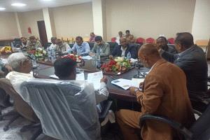 نائب محافظ لحج يلتقي وفد برنامج الغذاء العالمي