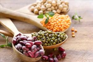 
6 أطعمة يوصي بها الأطباء لدعم صحة القلب