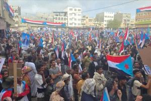 مليونية ردفان: "إعلان الرياض" باطل والتفويض للزُبيدي
