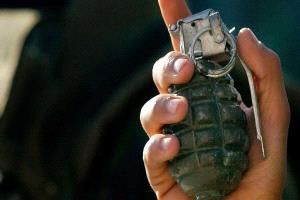 قتيلان و6 إصابات إثر تفجير قنبلة وسط "جلسة قات" في تعز
