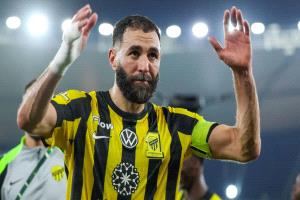 انهيار صفقة انتقال بنزيما إلى الهلال