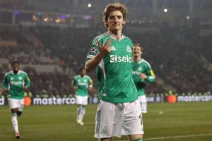 نيوكاسل يضع قدما في ثمن نهائي دوري أبطال أوروبا باكتساح مضيفه كاراباغ