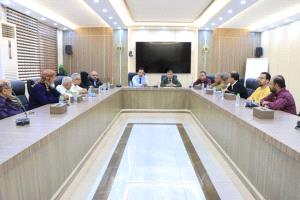 نزول ميداني واجتماع موسّع بعدن لضبط آليات إنزال وتسويق الأسماك واستقرار الأسعار