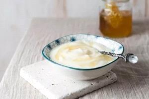 تعرف على فوائد تناول الزبادي خلال فصل الشتاء