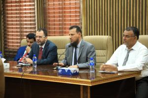 عاجل / محافظ عدن يحدد مهلة فترة ثلاثة أشهر لتقييم أداء العاملين ف..