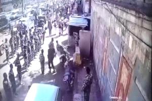  حصار حوثي لمنزل الأحمر في صنعاء
