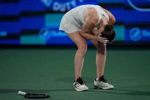 إلينيا تطيح بغوف وتضرب موعداً مع بيغولا في نهائي بطولة دبي للتنس