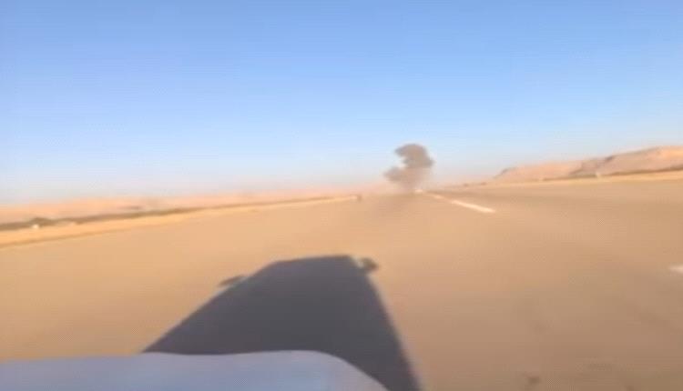 الطيران السعودي يشنّ غارات جوية على مطار سيئون الدولي 